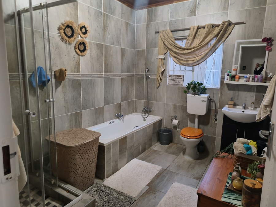 3 Bedroom Property for Sale in Grimbeeck Park North West